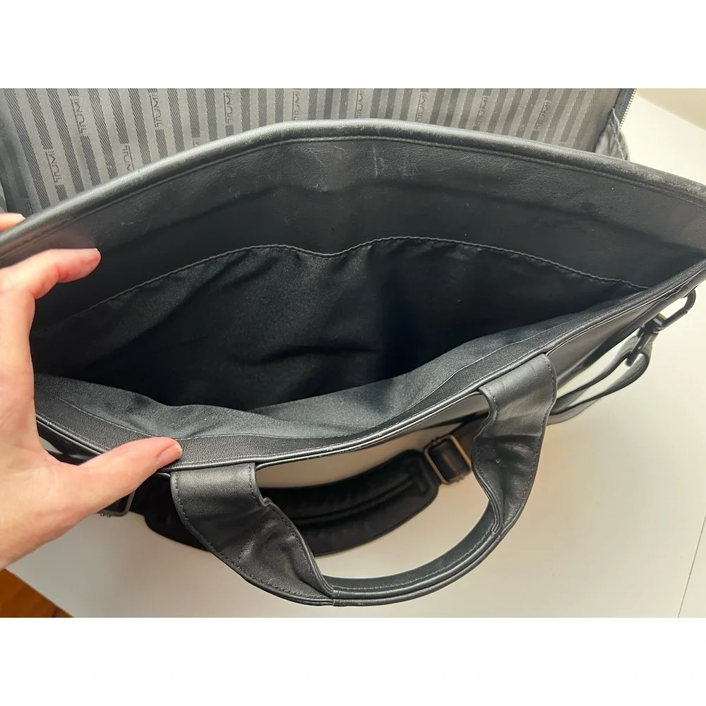 TUMI Briefcase  Laptop Bag  Leather Black  Shoulder Strap 96011D4; 96O11D4